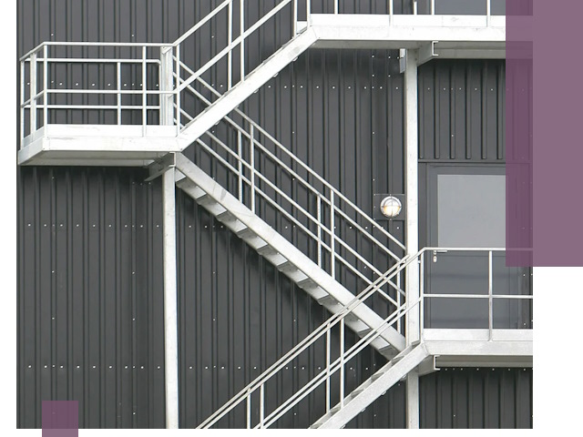 Изготовление и монтаж пожарных лестниц в Перми быстро и надежно