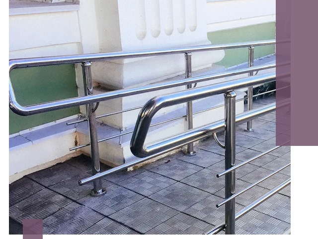 Ограждения пандусов из металла и нержавейки в Перми