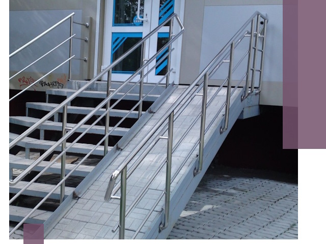 Пандус на крыльцо под ключ в Перми: монтаж и изготовление