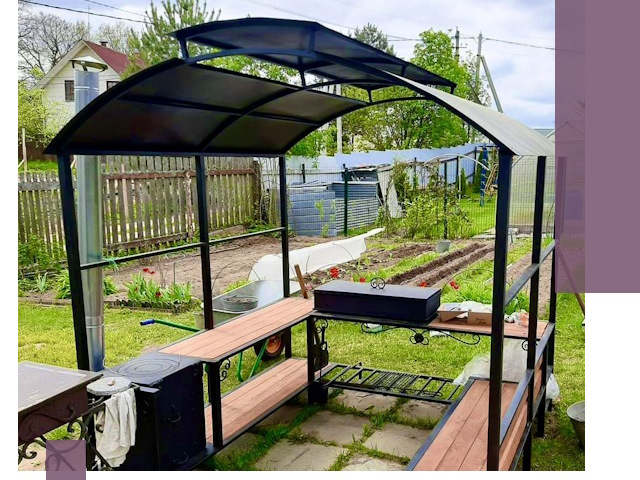 Навесы для барбекю в Перми: изготовление, монтаж и демонтаж