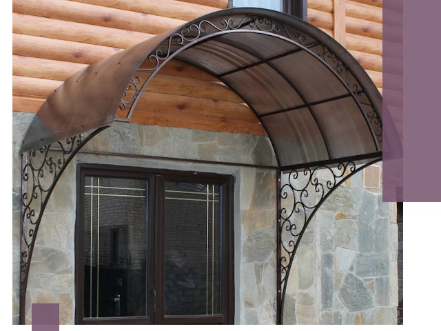 Арочные козырьки под ключ в Перми: изготовление и монтаж