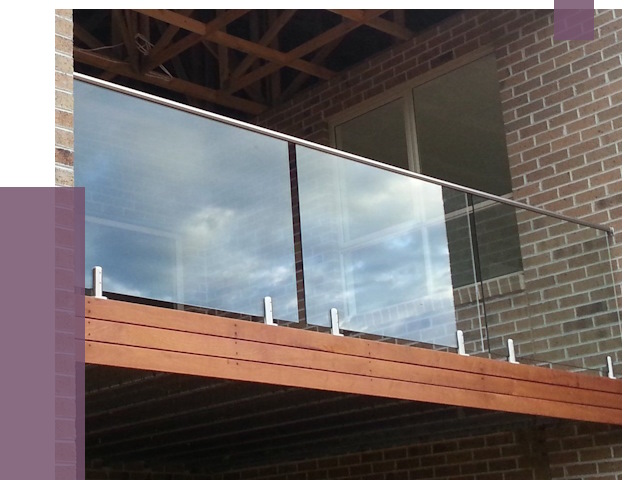 Стеклянные парапеты на крыше и террасе в Перми от 12050 руб. | ПРОЛЁТ-Прм